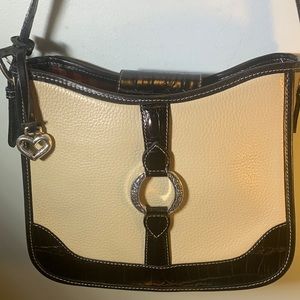Brighton cream/black‎ trim genuine leather shoulder bag. EUC